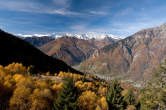 20101104_121955 Panorama autunnale verso la valle Spluga.jpg